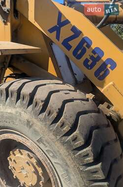 Фронтальный погрузчик XCMG XT 2006 в 