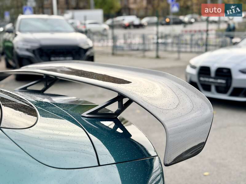 Внедорожник / Кроссовер Xiaomi SU7 Ultra 2025 в Киеве