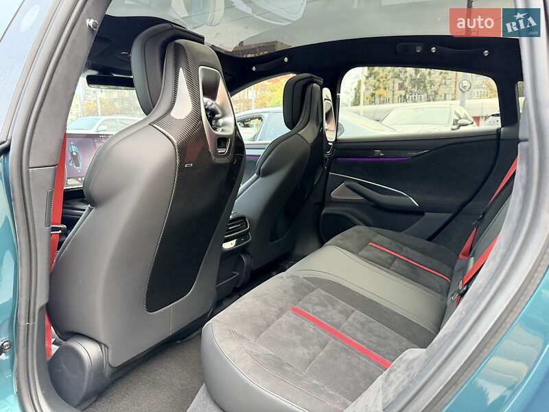 Внедорожник / Кроссовер Xiaomi SU7 Ultra 2025 в Киеве