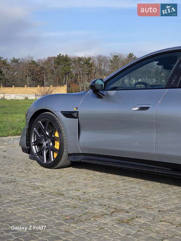 Седан Xiaomi SU7 Ultra 2025 в Одессе фото 18 Седан Xiaomi SU7 Ultra 2025 в Одессе