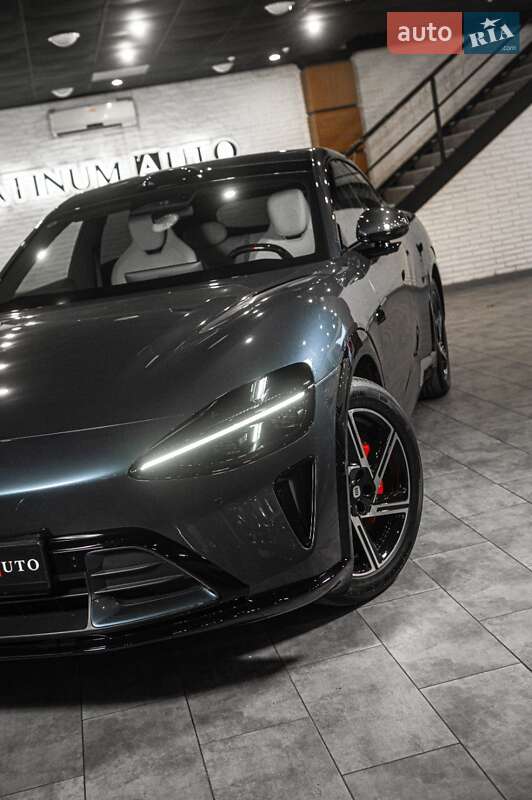 Внедорожник / Кроссовер Xiaomi YU7 2025 в Одессе