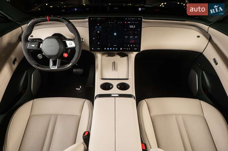 Внедорожник / Кроссовер Xiaomi YU7 2025 в Одессе