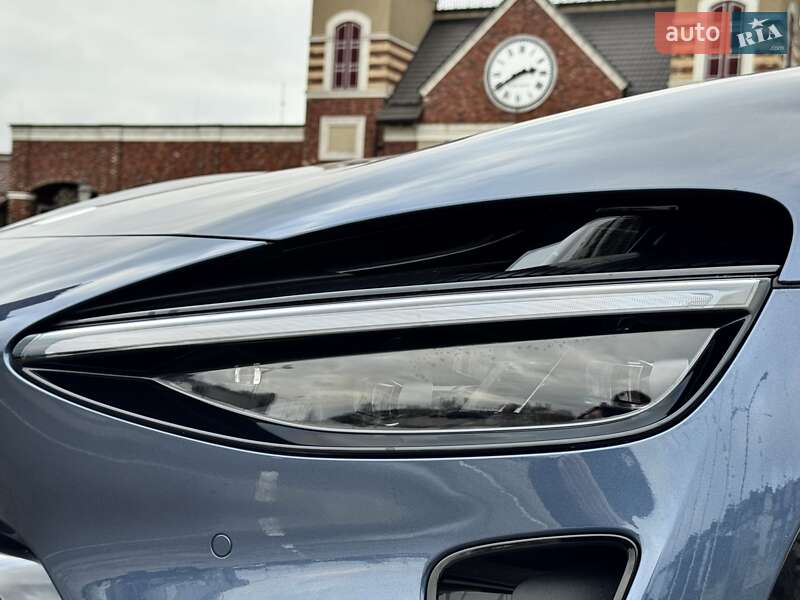 Внедорожник / Кроссовер Xiaomi YU7 2025 в Киеве