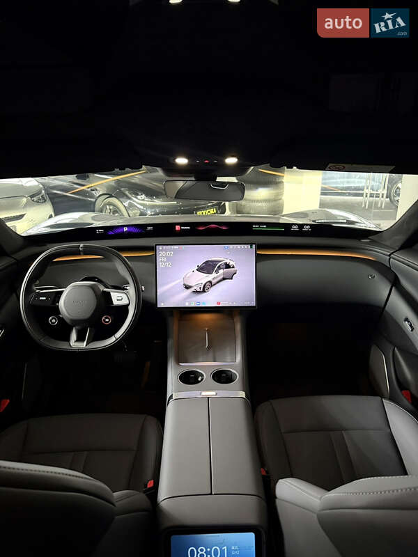 Внедорожник / Кроссовер Xiaomi YU7 2025 в Киеве фото 12 Внедорожник / Кроссовер Xiaomi YU7 2025 в Киеве