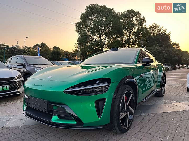 Внедорожник / Кроссовер Xiaomi YU7 2025 в Киеве