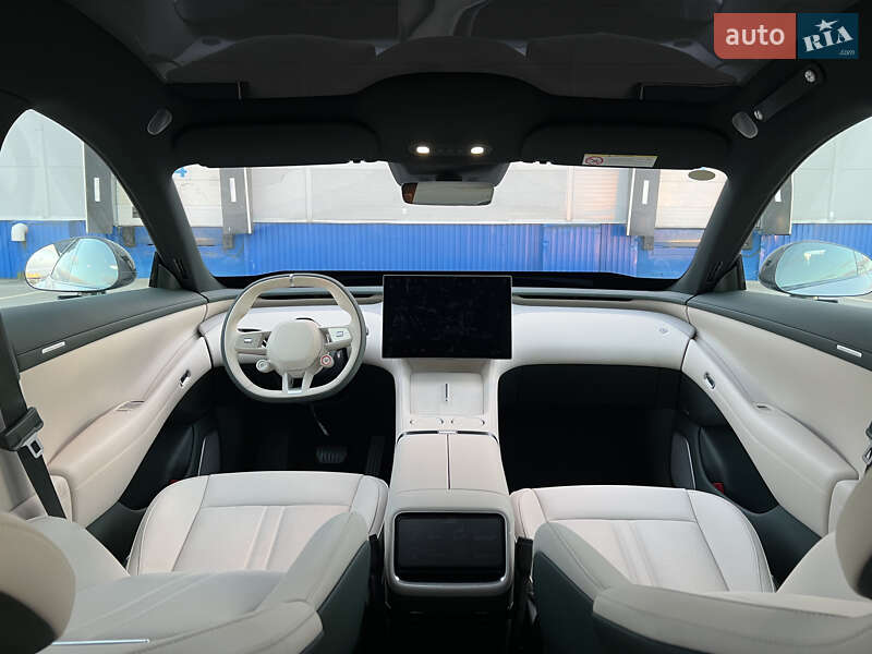 Внедорожник / Кроссовер Xiaomi YU7 2025 в Киеве фото 21 Внедорожник / Кроссовер Xiaomi YU7 2025 в Киеве