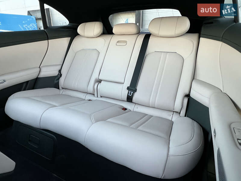 Внедорожник / Кроссовер Xiaomi YU7 2025 в Киеве фото 43 Внедорожник / Кроссовер Xiaomi YU7 2025 в Киеве