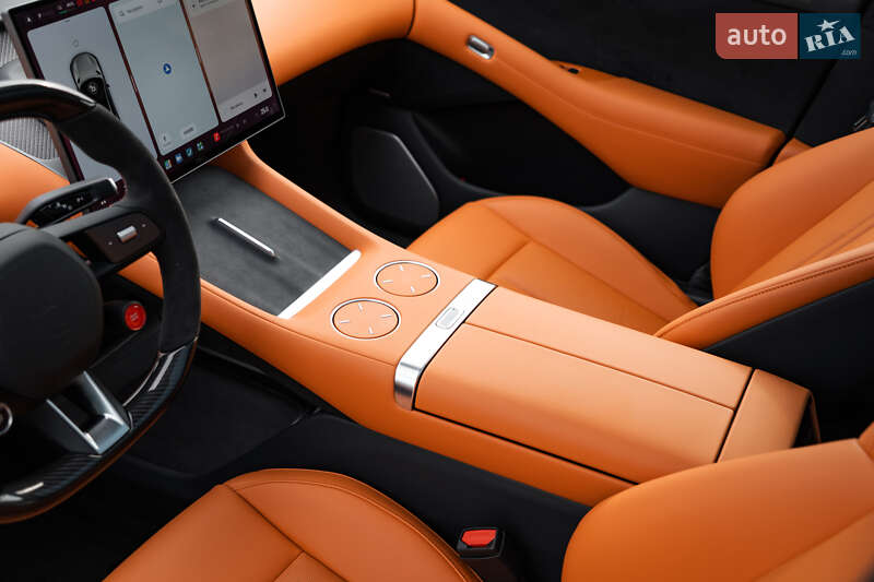 Позашляховик / Кросовер Xiaomi YU7 2025 в Одесі