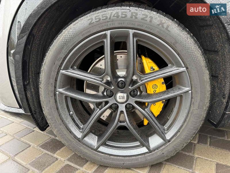 Позашляховик / Кросовер Xiaomi YU7 2025 в Києві фото 20 Позашляховик / Кросовер Xiaomi YU7 2025 в Києві
