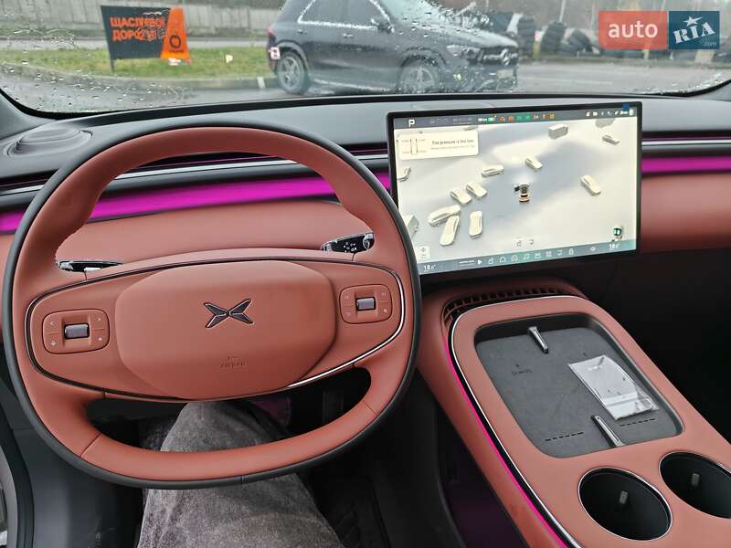 Внедорожник / Кроссовер Xpeng G7 2025 в Киеве