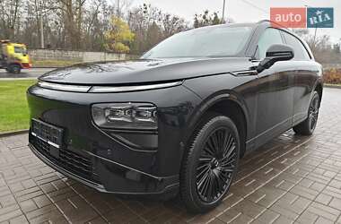 Внедорожник / Кроссовер Xpeng G9 2025 в Киеве