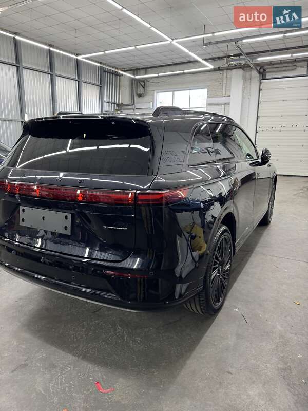 Внедорожник / Кроссовер Xpeng G9 2025 в Киеве