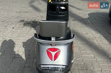Скутер Yadea G5 2025 в Львове