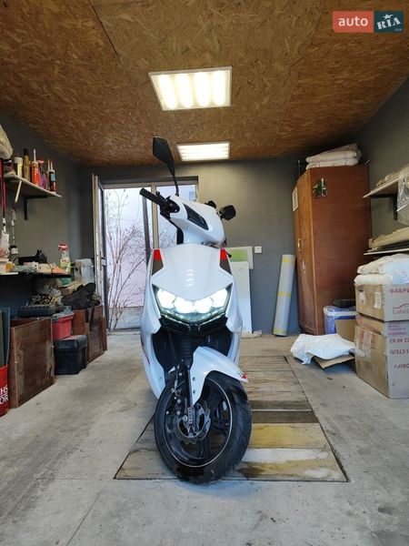 Скутер Yadea Leiman 2021 в Виннице