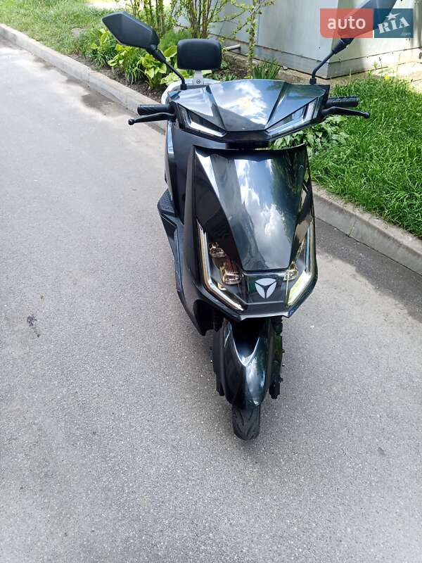 Скутер Yadea T5 2023 в Вінниці фото Скутер Yadea T5 2023 в Вінниці