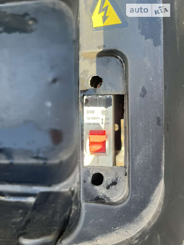 Макси-скутер Yadea T9 2020 в Сарнах фото 13 Макси-скутер Yadea T9 2020 в Сарнах