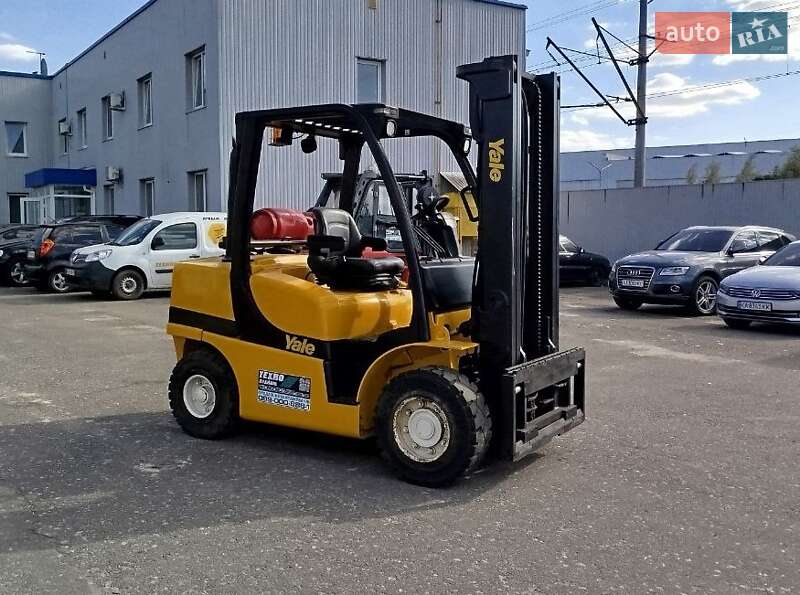 Вилочный погрузчик Yale GLP/GDP 2011 в Киеве