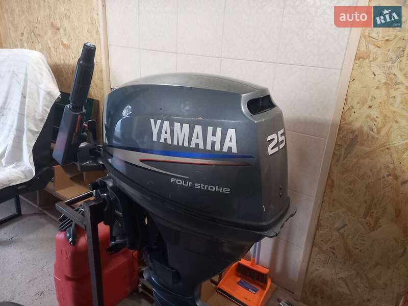 Yamaha 25 2010 Yamaha 25 2010