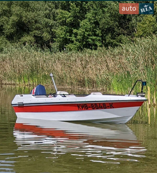 Катер Yamaha 40 2000 в Ладыжине