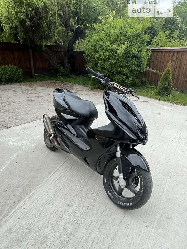 Мопеды Yamaha Aerox 2009 в Броварах