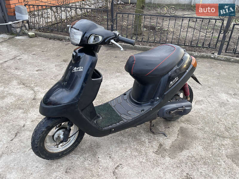 Мопеди Yamaha Aprio 2000 в Нікополі