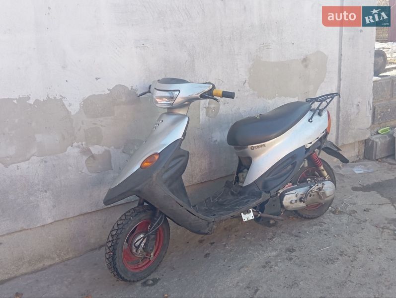 Грузовые мотороллеры, мотоциклы, скутеры, мопеды Yamaha Basic Jog 2005 в Остроге