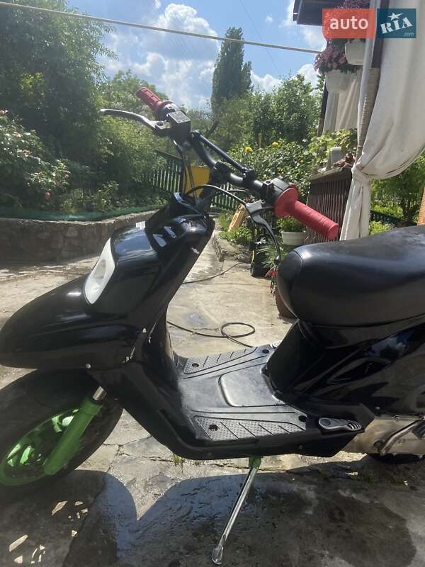 Грузовые мотороллеры, мотоциклы, скутеры, мопеды Yamaha BWS 2004 в Ржищеве фото 7 Грузовые мотороллеры, мотоциклы, скутеры, мопеды Yamaha BWS 2004 в Ржищеве