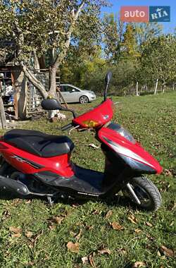 Грузовые мотороллеры, мотоциклы, скутеры, мопеды Yamaha Cygnus 2006 в 