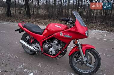 Мотоцикл Спорт-туризм Yamaha Diversion 1992 в Емильчине