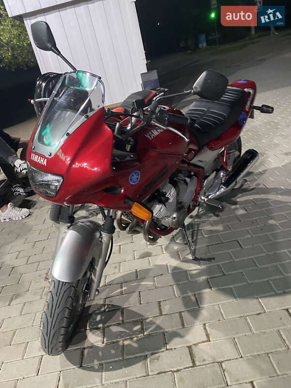 Мотоцикл Спорт-туризм Yamaha Diversion 2001 в Новом Буге
