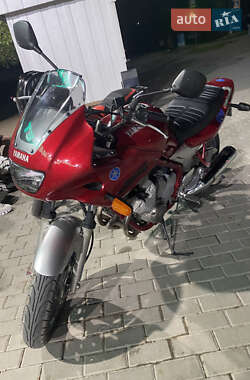 Мотоцикл Спорт-туризм Yamaha Diversion 2001 в 