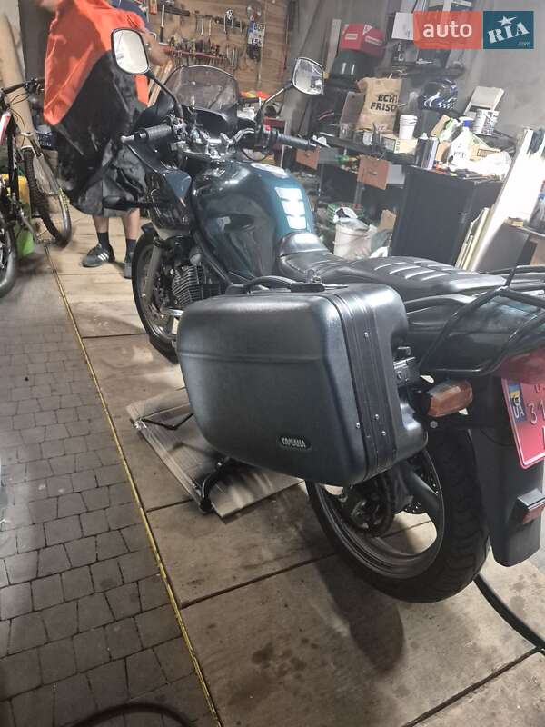 Спортбайк Yamaha Diversion 2000 в Луцьку