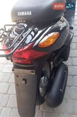 Мокик Yamaha Djok 2011 в 