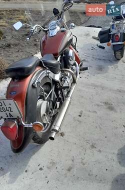 Мотоцикл Классік Yamaha Drag Star 400 2000 в 