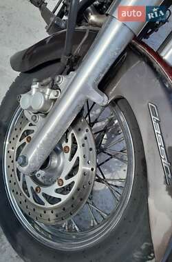 Мотоцикл Классік Yamaha Drag Star 400 2000 в 