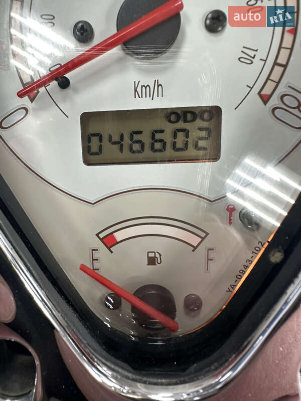 Мотоцикл Чоппер Yamaha Drag Star 400 2009 в Гатне