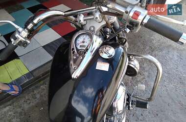 Мотоцикл Кастом Yamaha Drag Star 650 2002 в 