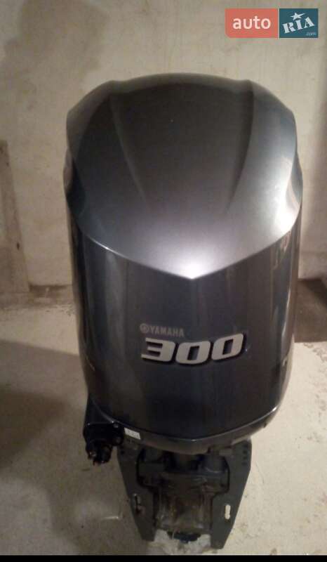 Yamaha F 2021