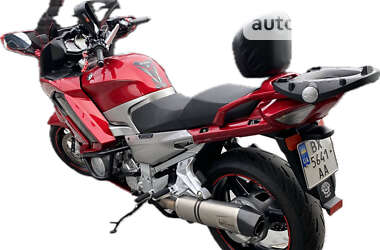 Мотоцикл Спорт-туризм Yamaha FJR 1300 2014 в 