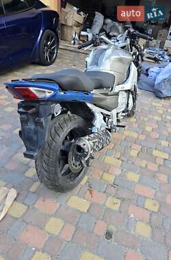 Мотоцикл Спорт-туризм Yamaha FJR 1300 2013 в 