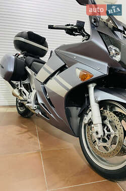 Мотоцикл Спорт-туризм Yamaha FJR 1300 2007 в 