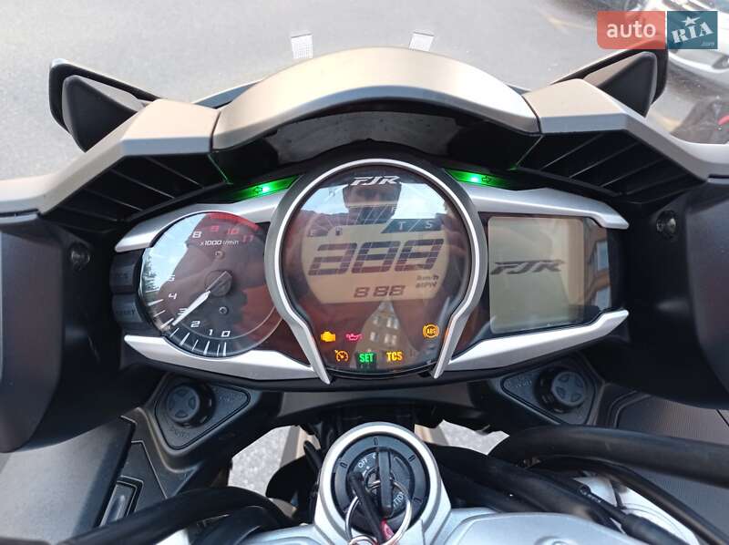 Мотоцикл Багатоцільовий (All-round) Yamaha FJR 1300 2013 в Києві фото 11 Мотоцикл Багатоцільовий (All-round) Yamaha FJR 1300 2013 в Києві