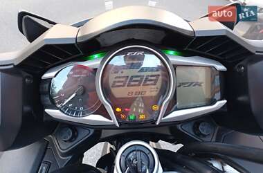 Мотоцикл Многоцелевой (All-round) Yamaha FJR 1300 2013 в  фото 11 Мотоцикл Многоцелевой (All-round) Yamaha FJR 1300 2013 в