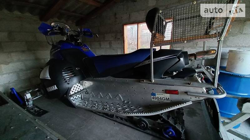 Спортивные снегоходы Yamaha FX Nytro 2010 в Малой Виске