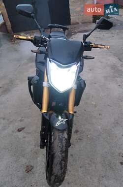 Мотоцикл Без обтікачів (Naked bike) Yamaha FZ-1 2006 в Добропіллі