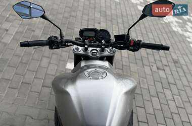 Мотоцикл Без обтекателей (Naked bike) Yamaha FZ-1 2007 в 
