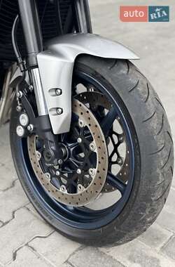 Мотоцикл Без обтекателей (Naked bike) Yamaha FZ-1 2007 в 