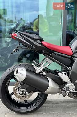 Мотоцикл Без обтекателей (Naked bike) Yamaha FZ-1 2006 в 