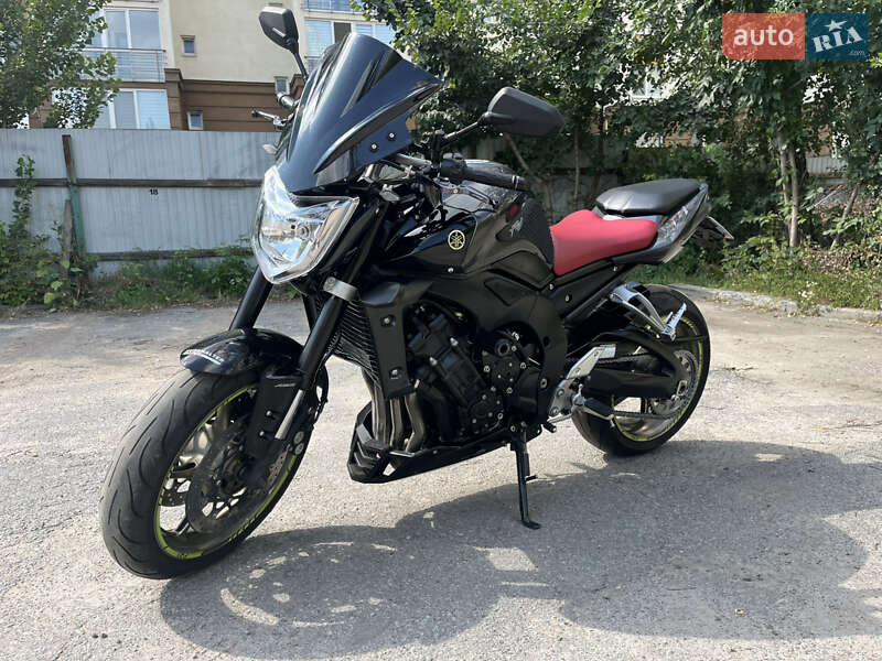 Yamaha FZ-1 2011 Yamaha FZ-1 2011