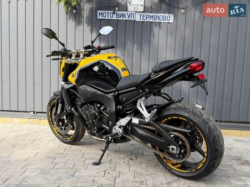 Мотоцикл Без обтекателей (Naked bike) Yamaha FZ-1 2010 в Новомосковске
